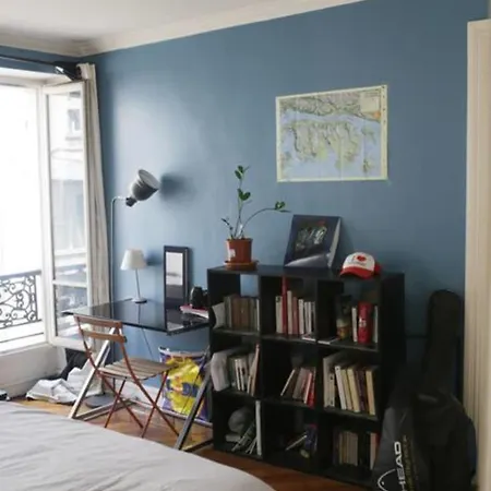 Charming Batignolles Near Montmartre Apartment *