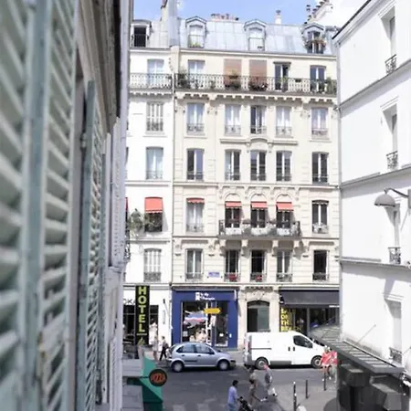 Charming Batignolles Near Montmartre Apartment Paris